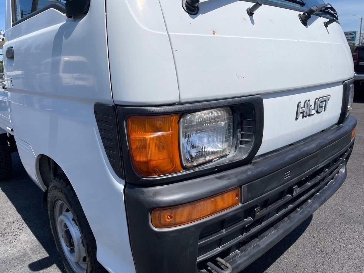 1996 Daihatsu Hijet JDM car for sale — photo 8 of 9