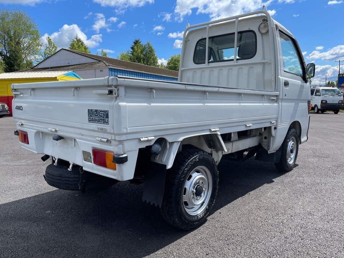 1996 Daihatsu Hijet JDM car for sale — photo 6 of 9