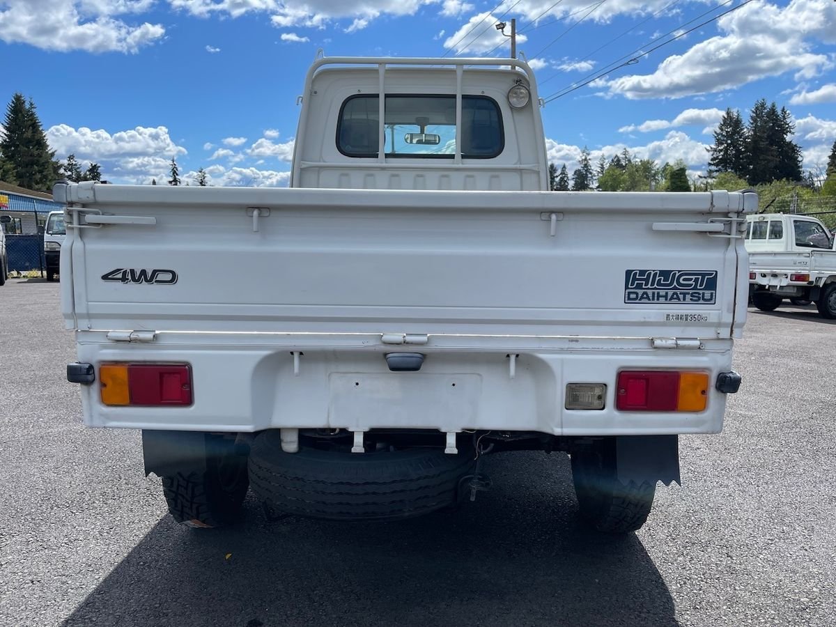 1996 Daihatsu Hijet JDM car for sale — photo 5 of 9