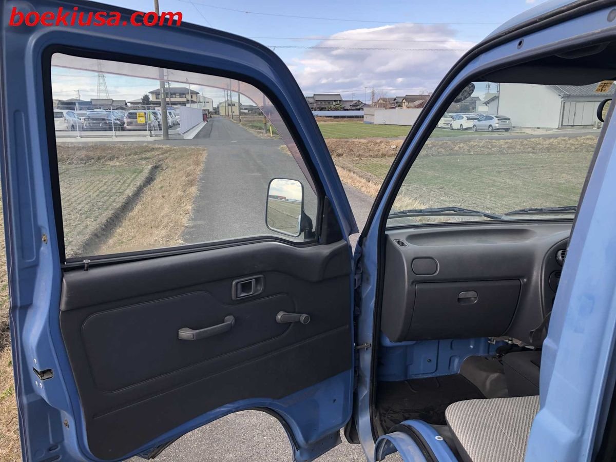 1996 Daihatsu Hijet JDM car for sale — photo 8 of 11
