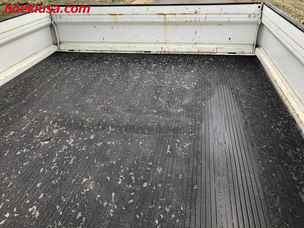 1996 Daihatsu Hijet JDM car for sale — photo 7 of 11