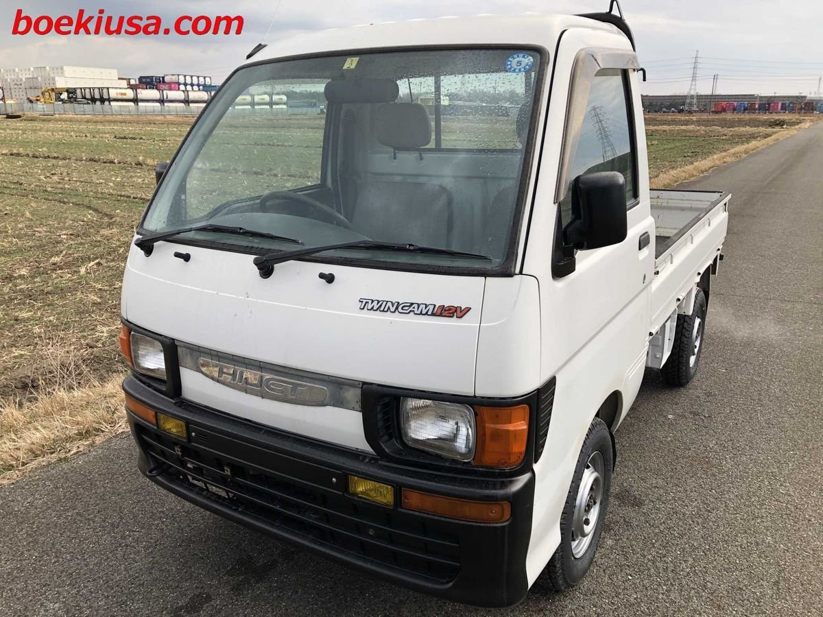1996 Daihatsu Hijet JDM car for sale — photo 2 of 11