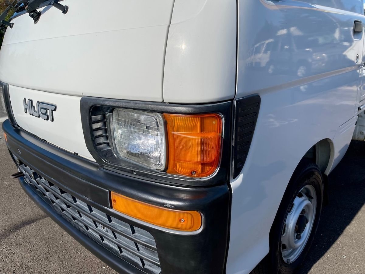 1997 Daihatsu Hijet JDM car for sale — photo 9 of 9