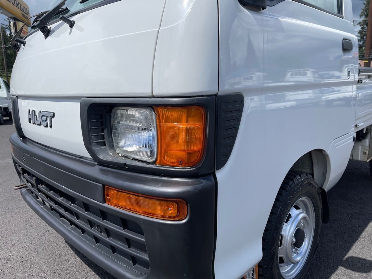 1997 Daihatsu Hijet JDM car for sale — photo 9 of 9