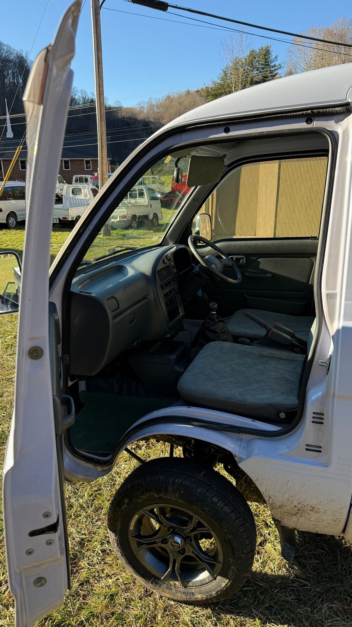 1997 Daihatsu Hijet JDM car for sale — photo 5 of 11