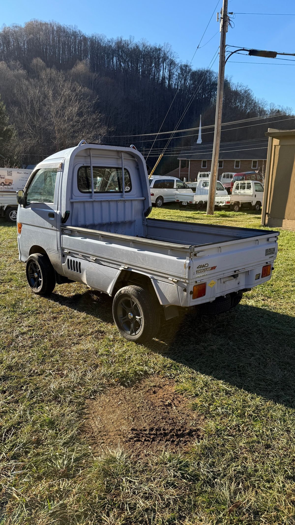 1997 Daihatsu Hijet JDM car for sale — photo 4 of 11