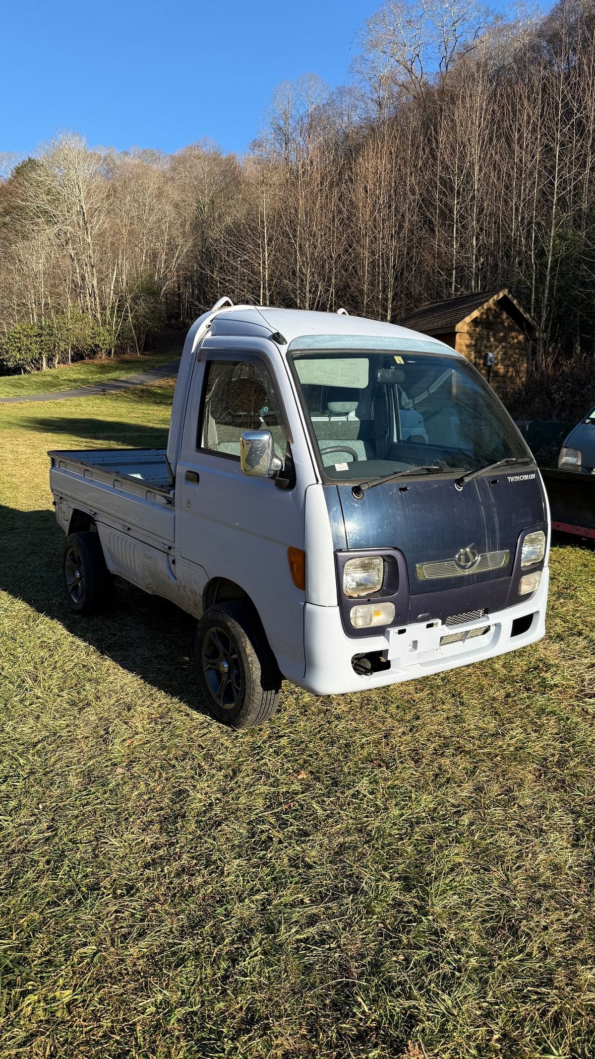 1997 Daihatsu Hijet JDM car for sale — photo 3 of 11
