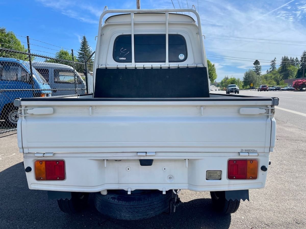 1997 Daihatsu Hijet JDM car for sale — photo 5 of 9
