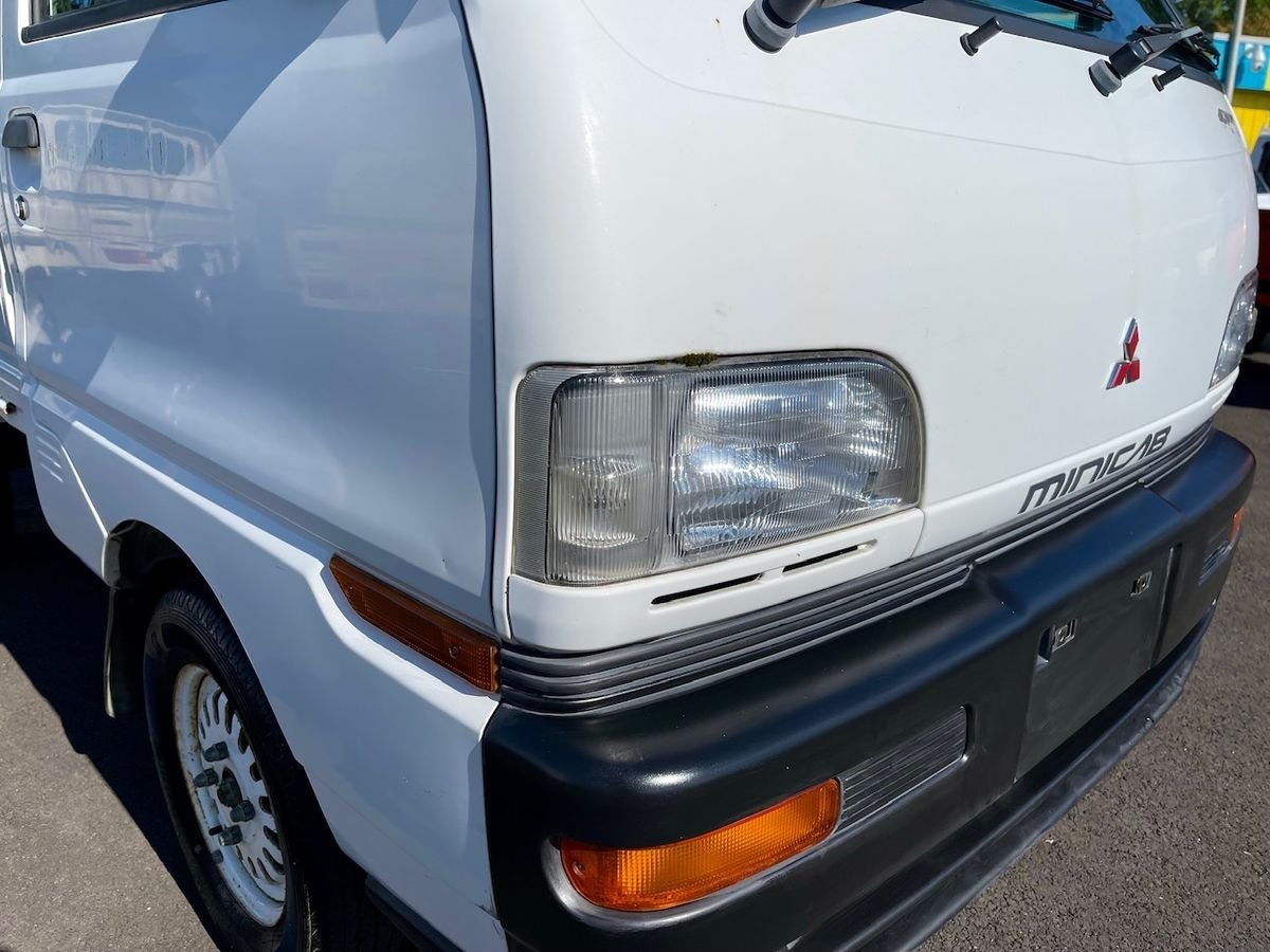 1997 Mitsubishi Minicab JDM car for sale — photo 8 of 9