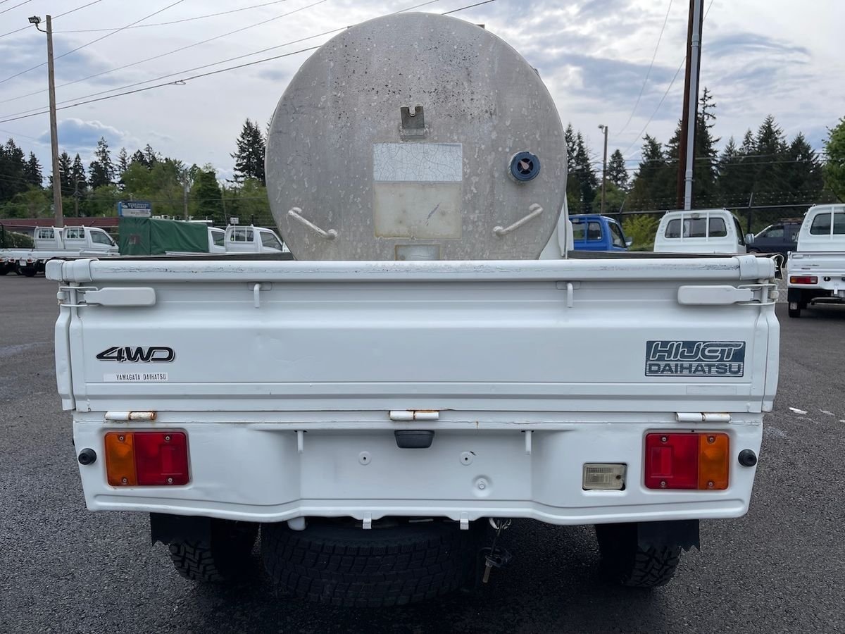 1998 Daihatsu Hijet JDM car for sale — photo 5 of 9