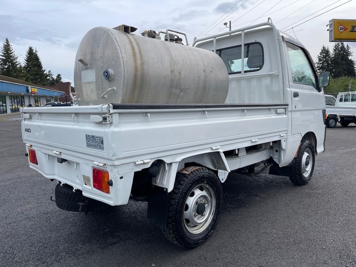 1998 Daihatsu Hijet JDM car for sale — photo 6 of 9