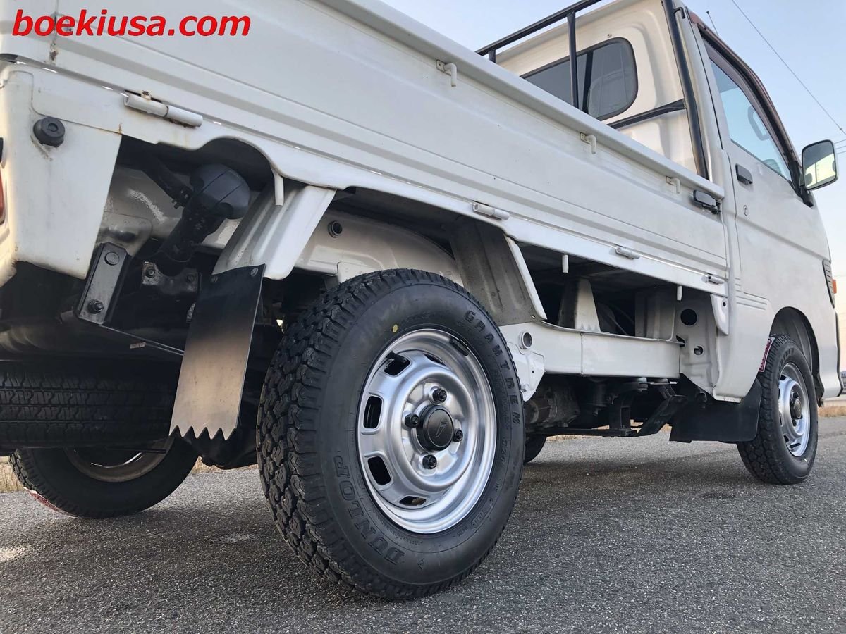 1998 Daihatsu Hijet JDM car for sale — photo 6 of 11