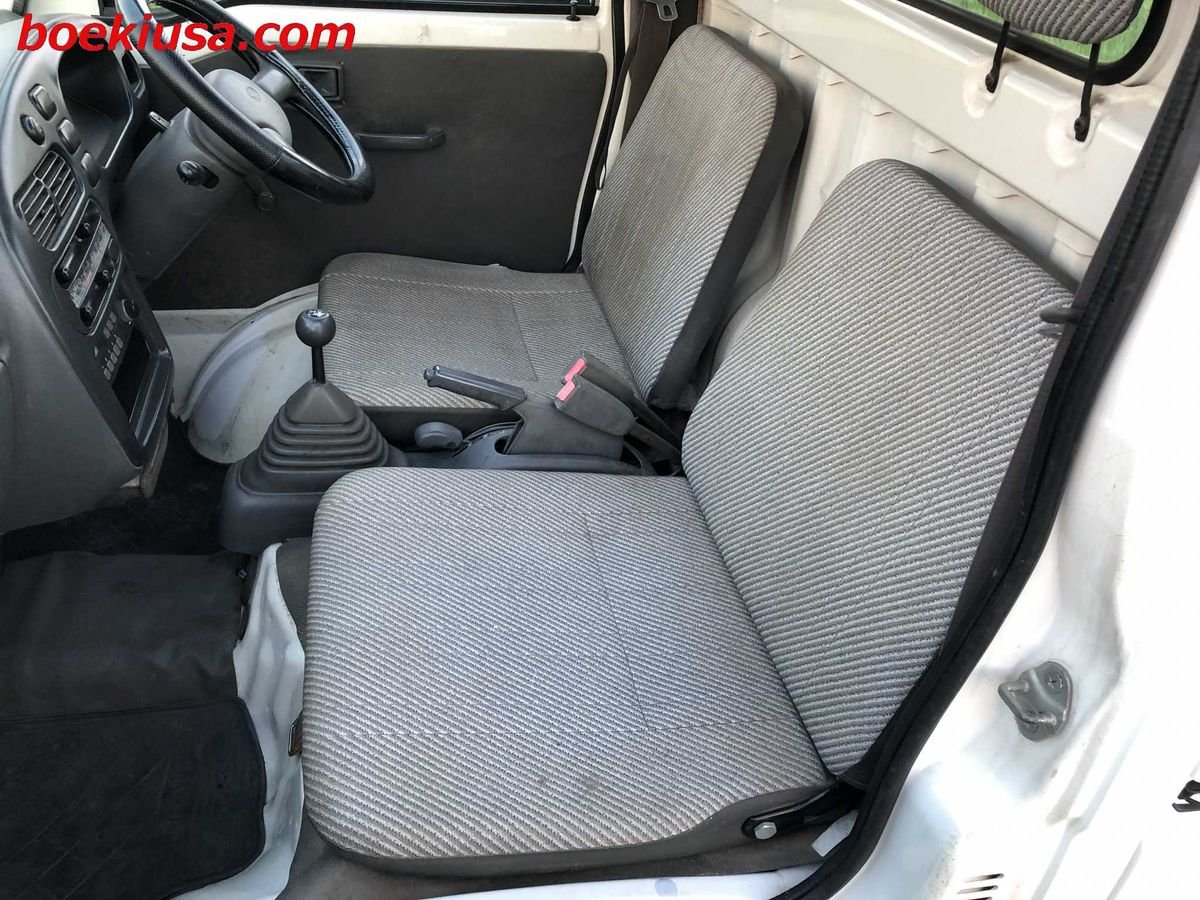 1998 Daihatsu Hijet JDM car for sale — photo 10 of 11