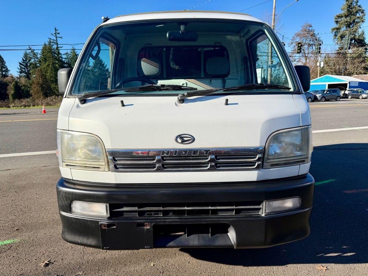 1999 Daihatsu Hijet JDM car for sale — photo 2 of 9