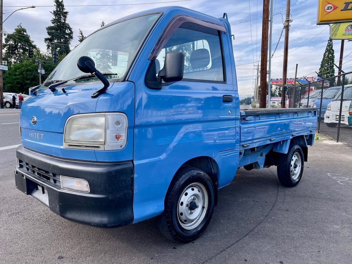 1999 Daihatsu Hijet JDM car for sale — photo 2 of 9