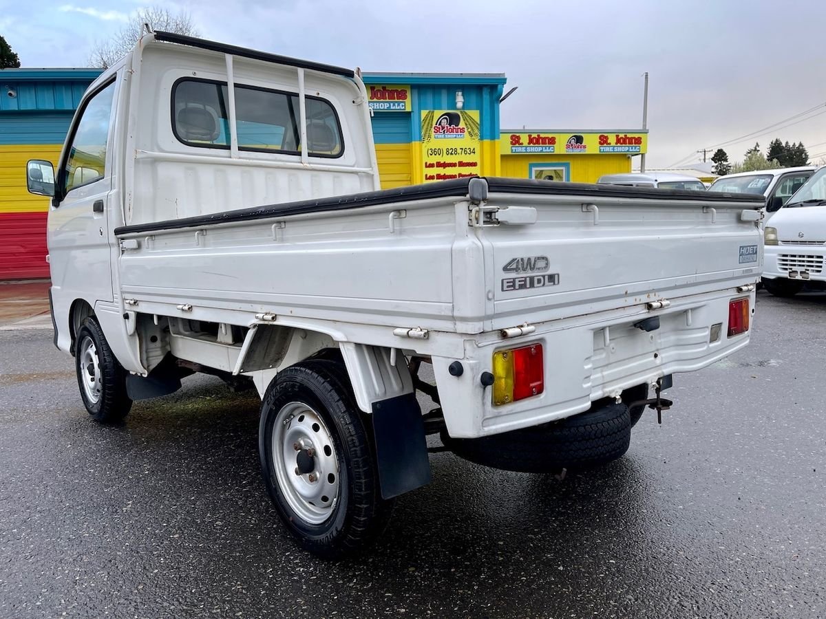 1999 Daihatsu Hijet JDM car for sale — photo 4 of 9