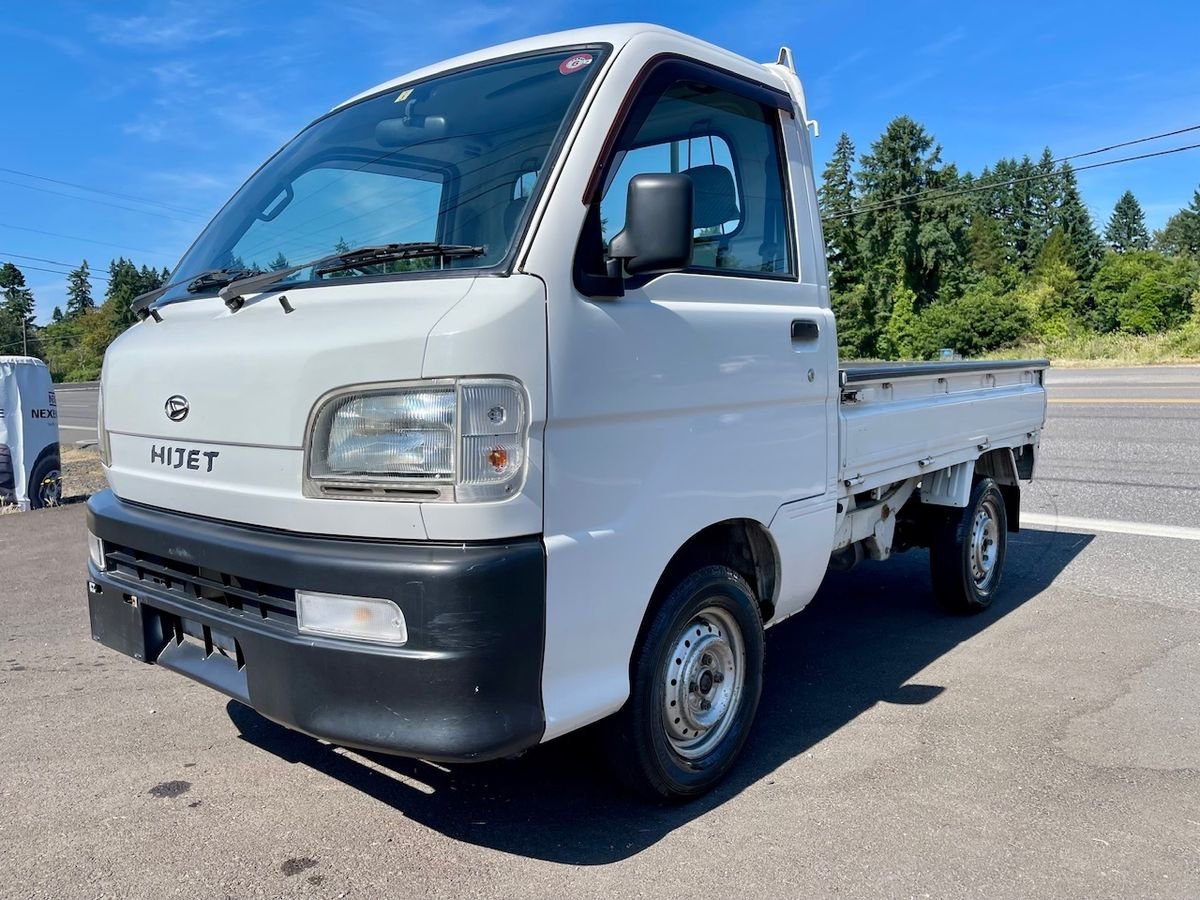 1999 Daihatsu Hijet JDM car for sale — photo 2 of 9