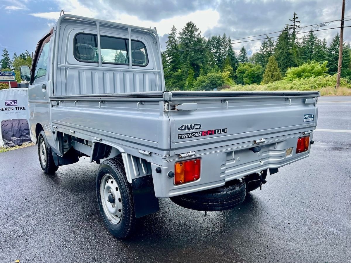1999 Daihatsu Hijet JDM car for sale — photo 4 of 9