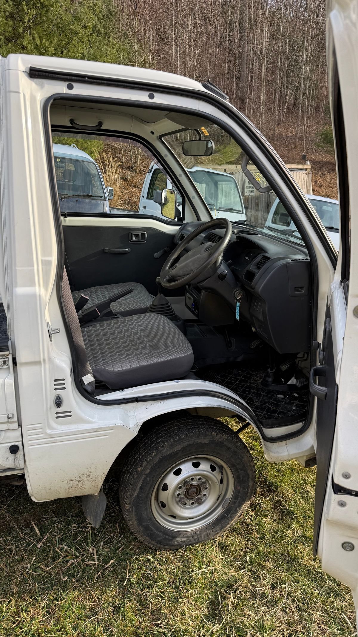 1999 Daihatsu Hijet JDM car for sale — photo 4 of 11
