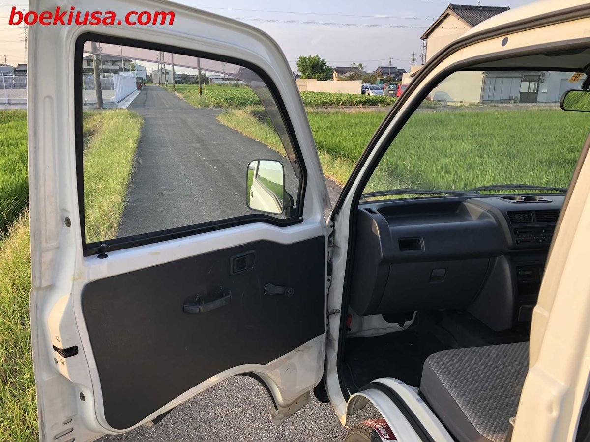 1999 Daihatsu Hijet JDM car for sale — photo 8 of 11