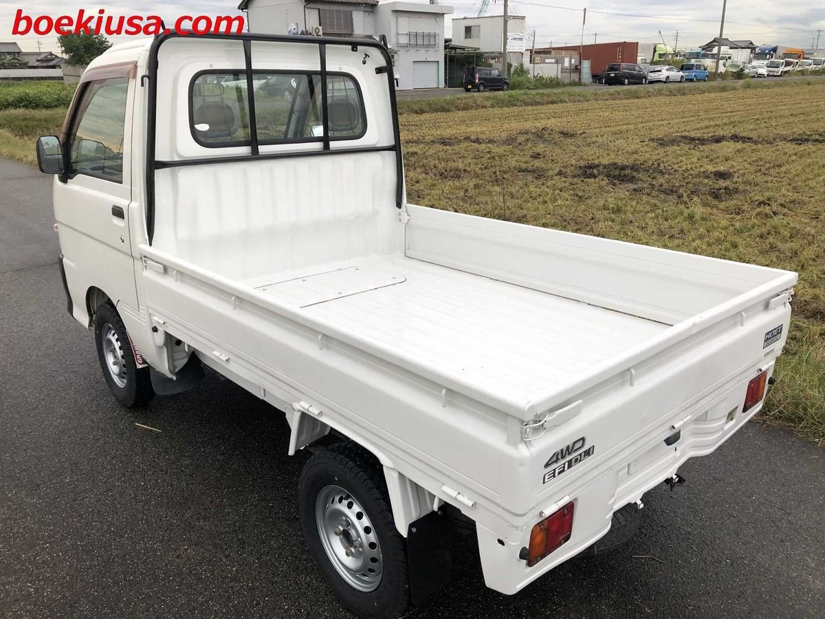 1999 Daihatsu Hijet JDM car for sale — photo 3 of 11