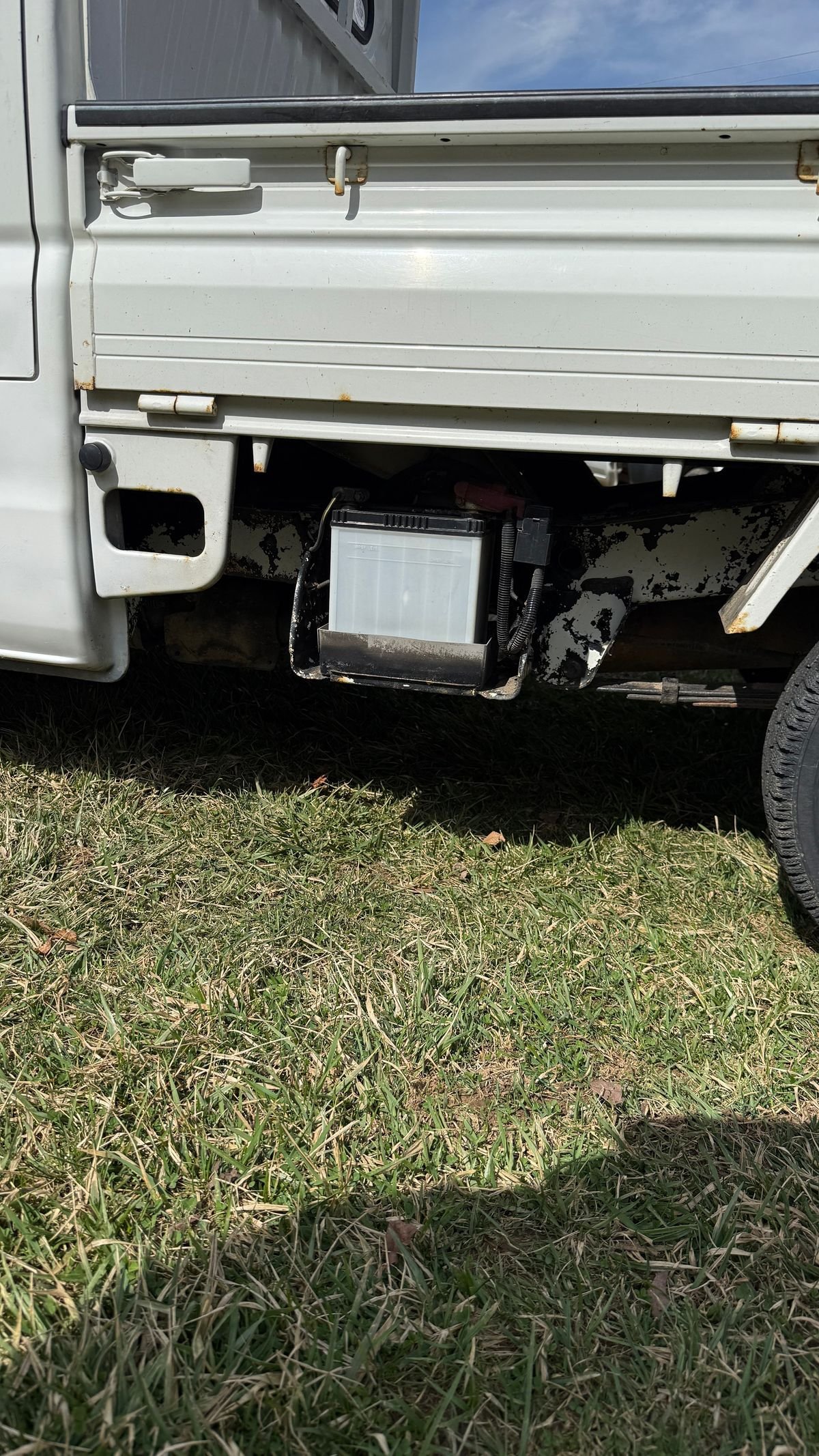 1999 Mitsubishi Minicab JDM car for sale — photo 11 of 11
