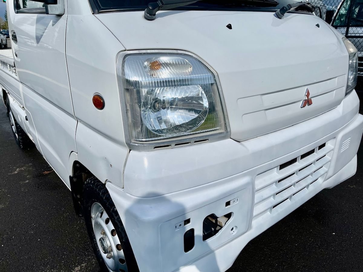 1999 Mitsubishi Minicab JDM car for sale — photo 8 of 9