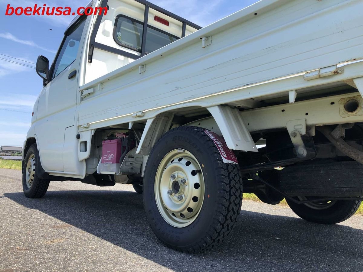 1999 Mitsubishi Minicab JDM car for sale — photo 5 of 11