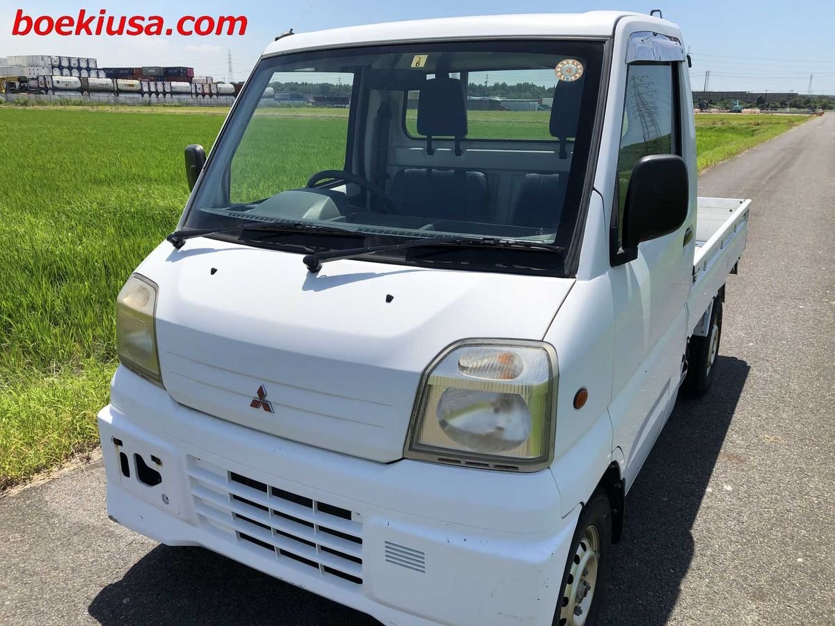 1999 Mitsubishi Minicab JDM car for sale — photo 2 of 11