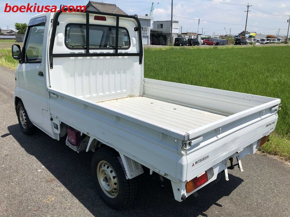 1999 Mitsubishi Minicab JDM car for sale — photo 3 of 11