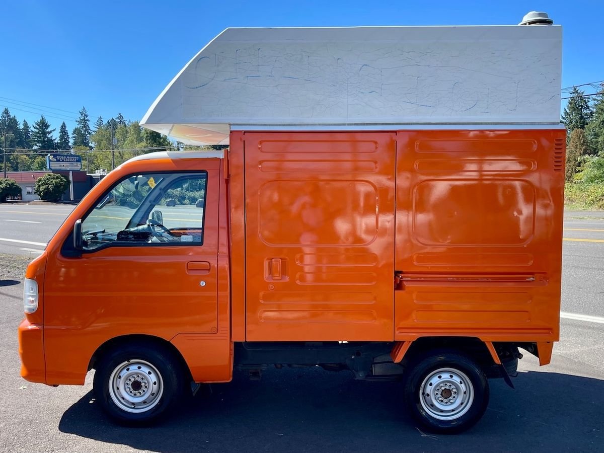 2000 Daihatsu Hijet JDM car for sale — photo 4 of 9