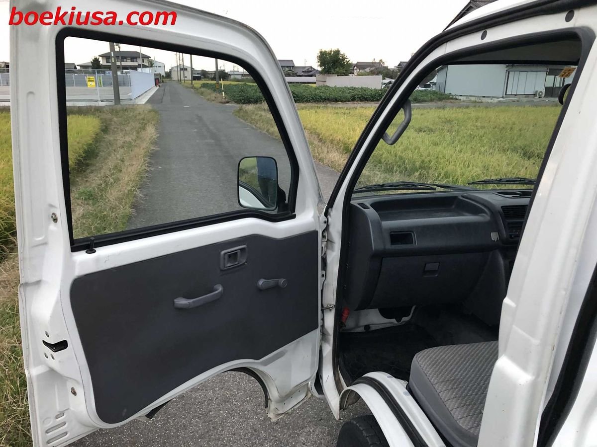 2000 Daihatsu Hijet JDM car for sale — photo 8 of 11