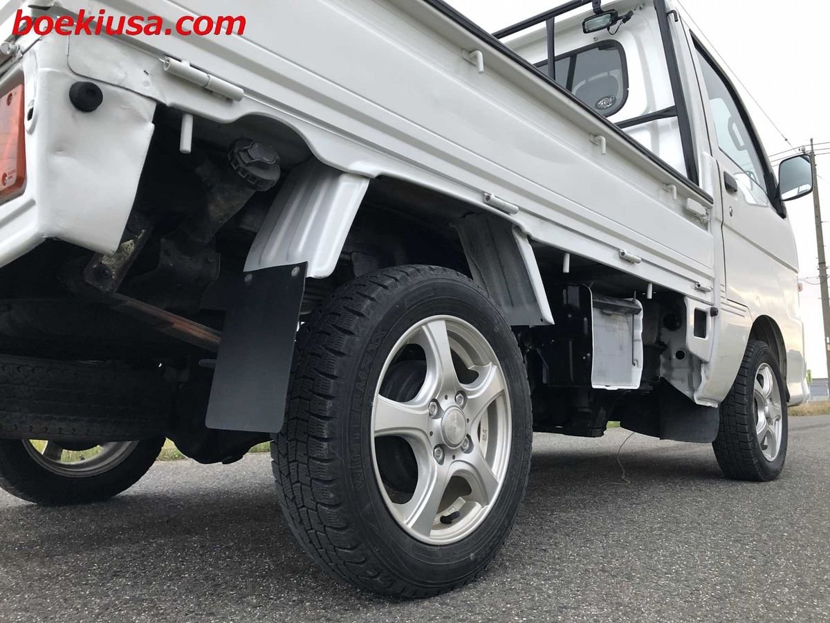 2000 Daihatsu Hijet JDM car for sale — photo 6 of 11