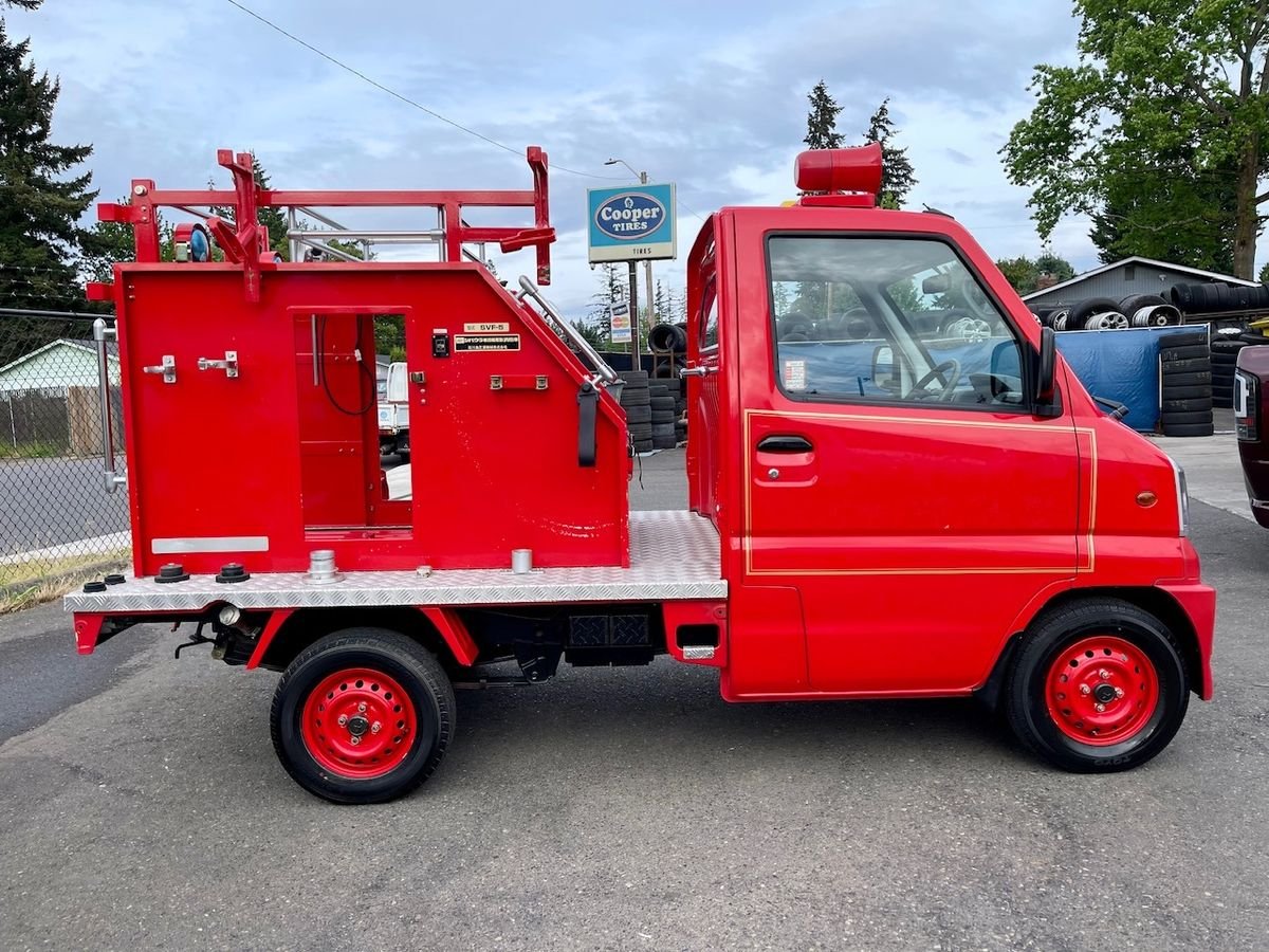 2000 Mitsubishi Minicab JDM car for sale — photo 7 of 9