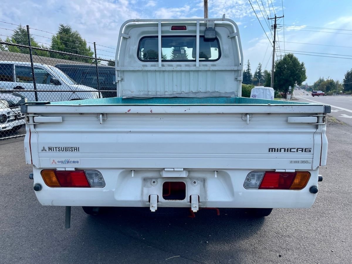 2000 Mitsubishi Minicab JDM car for sale — photo 6 of 9
