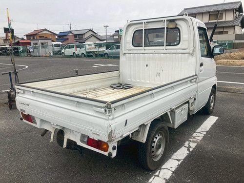 2006 Mitsubishi Minicab JDM car for sale — photo 3 of 6