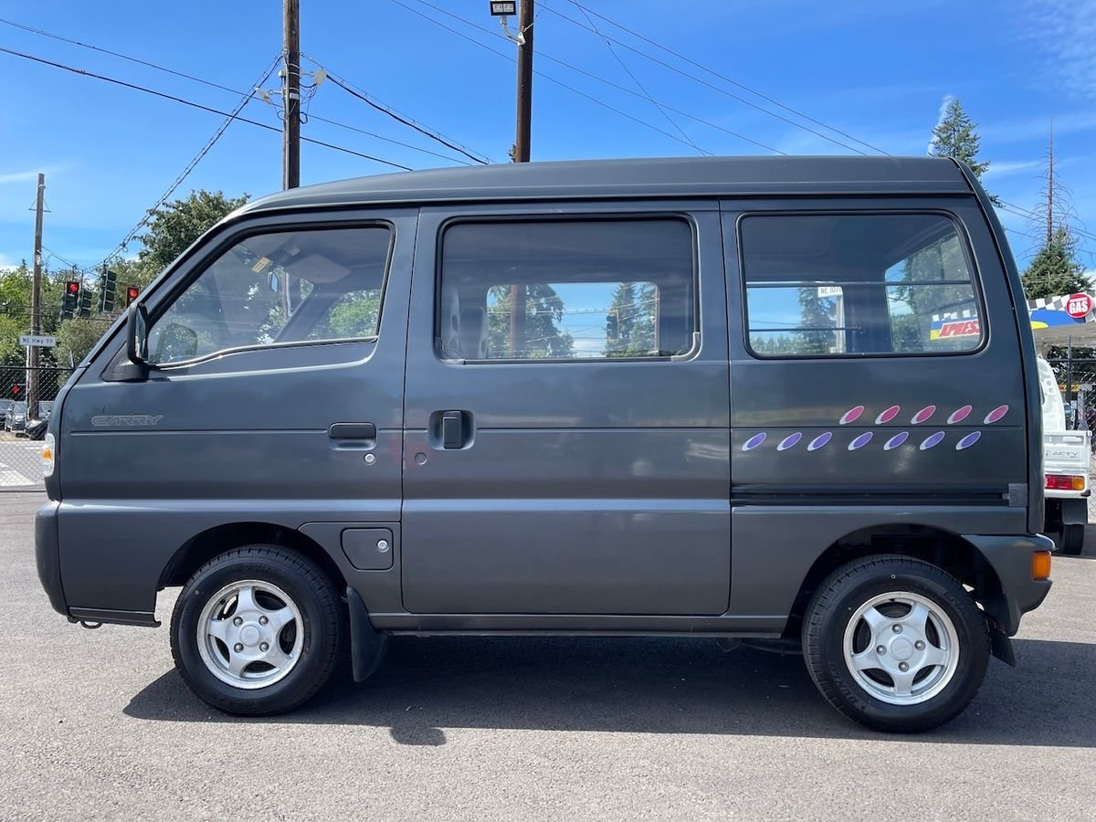 1991 Suzuki Every JDM car for sale — photo 3 of 9