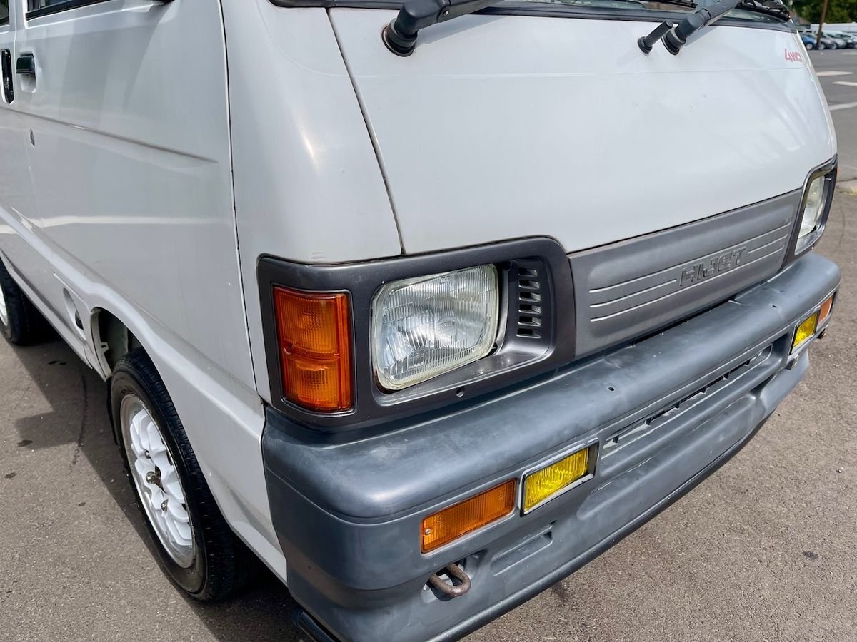1993 Daihatsu Hijet JDM car for sale — photo 8 of 9
