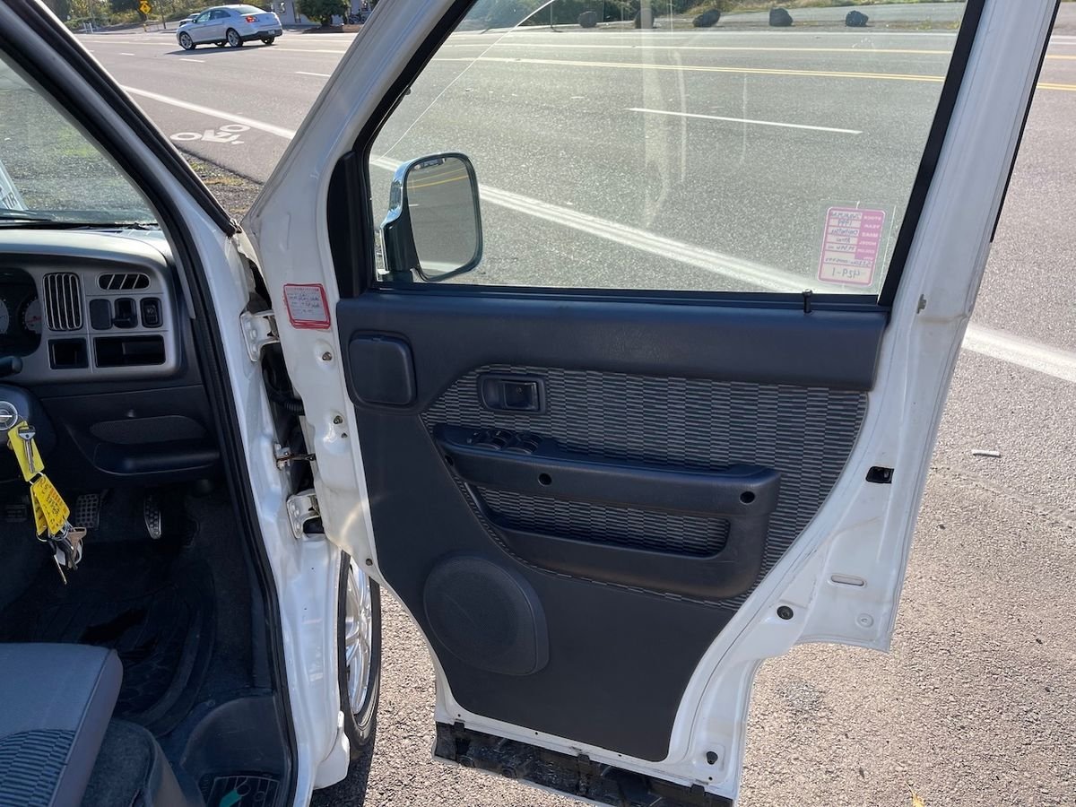 1999 Daihatsu Atrai JDM car for sale — photo 7 of 9