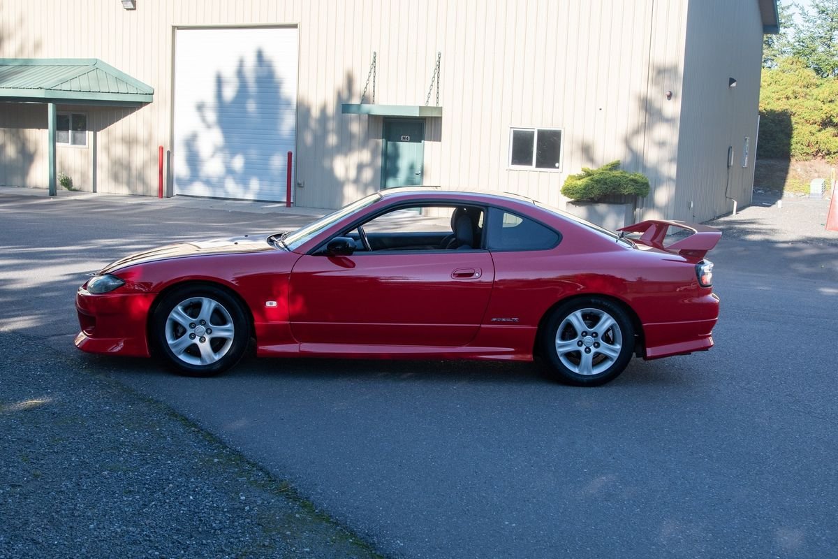 1999 Nissan Silvia JDM car for sale — photo 3 of 9