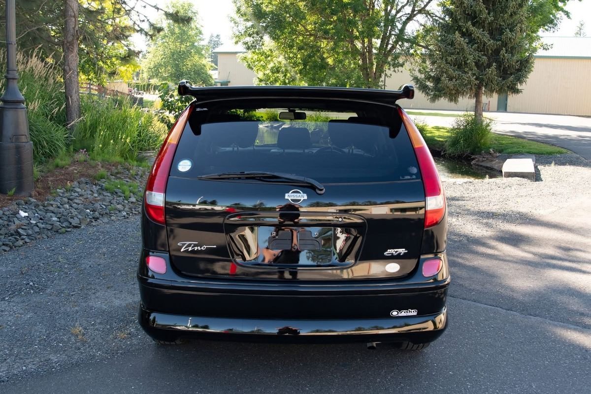 1999 Nissan Tino JDM car for sale — photo 6 of 9