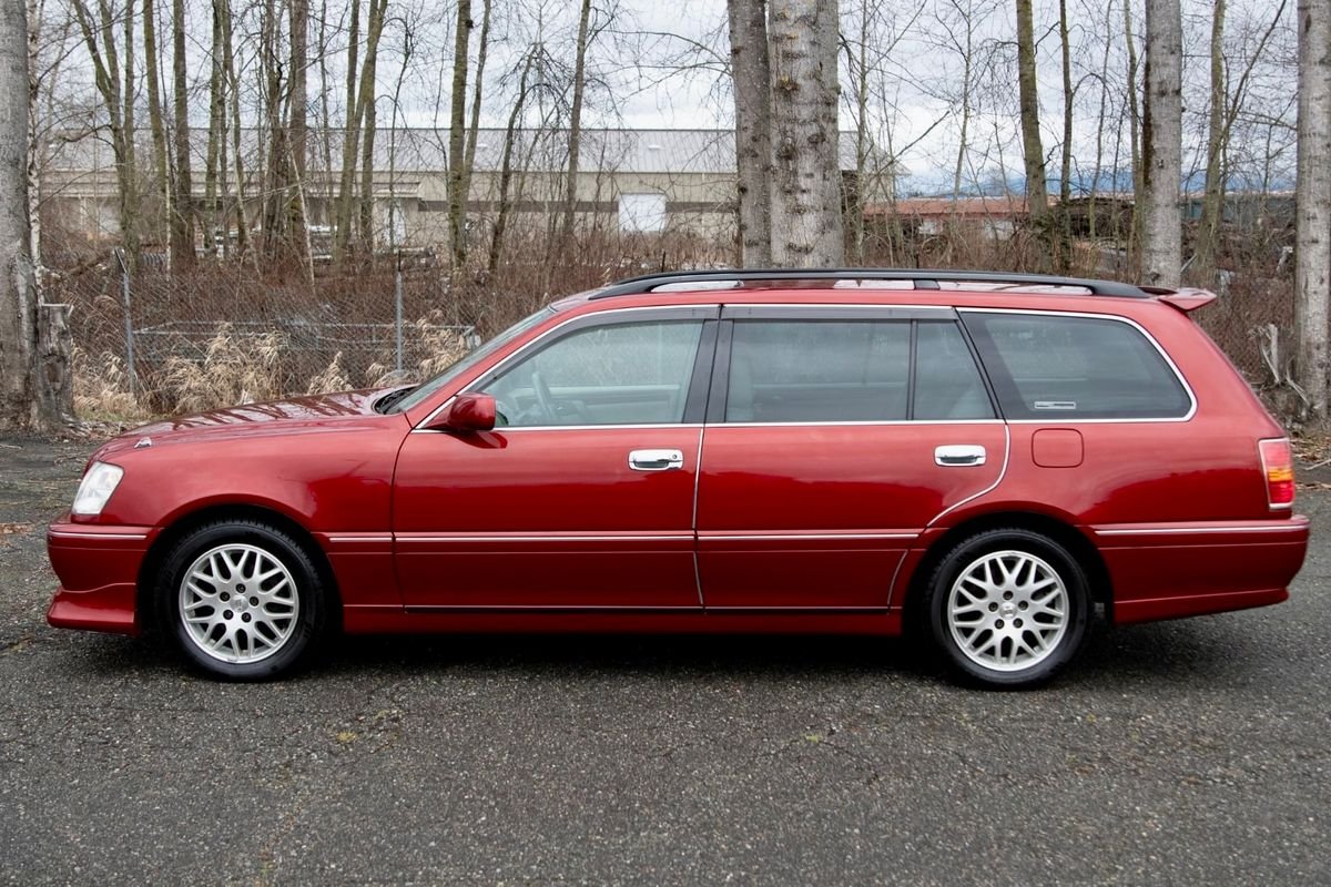 2000 Toyota Crown JDM car for sale — photo 3 of 9