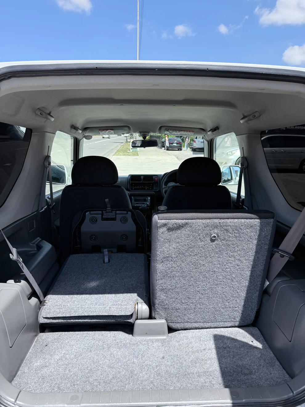 2000 Suzuki Jimny JDM car for sale — photo 8 of 12