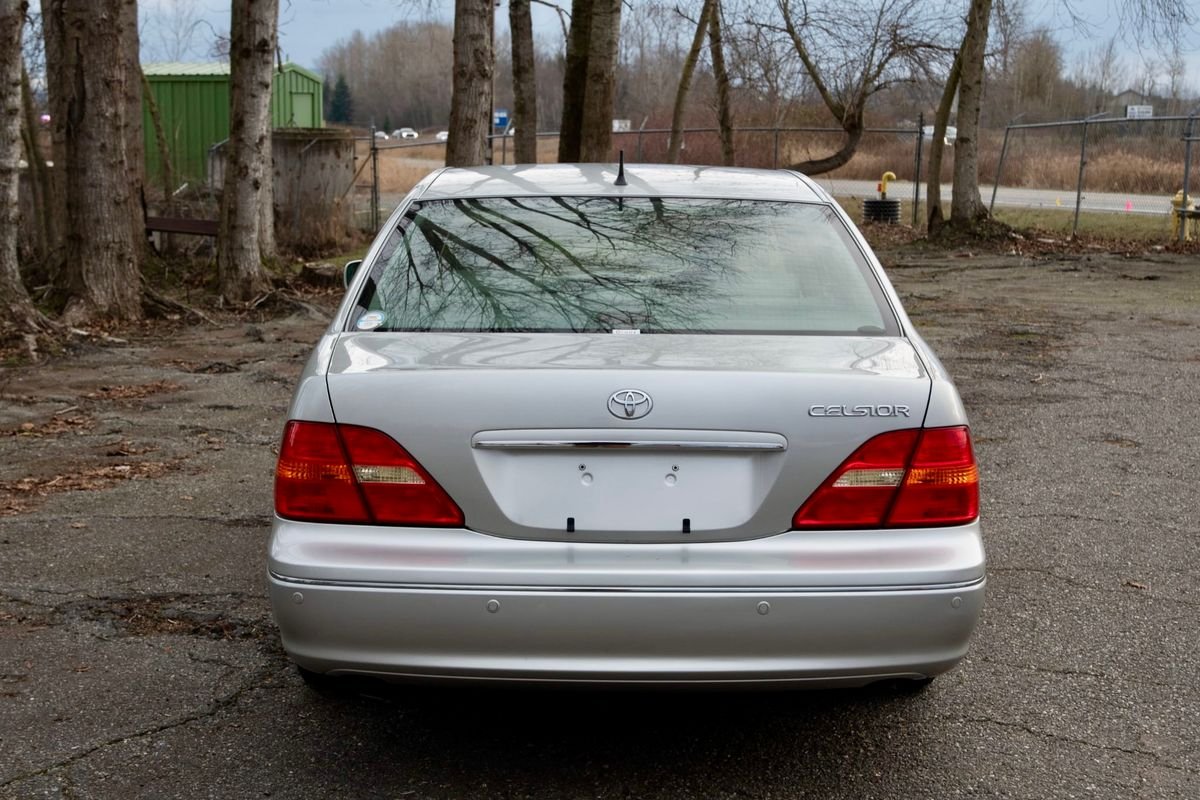 2001 Toyota Celsior JDM car for sale — photo 5 of 9