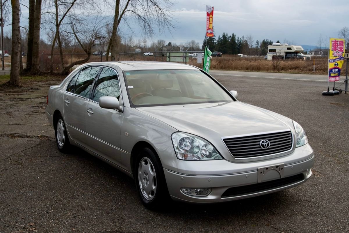 2001 Toyota Celsior JDM car for sale — photo 8 of 9