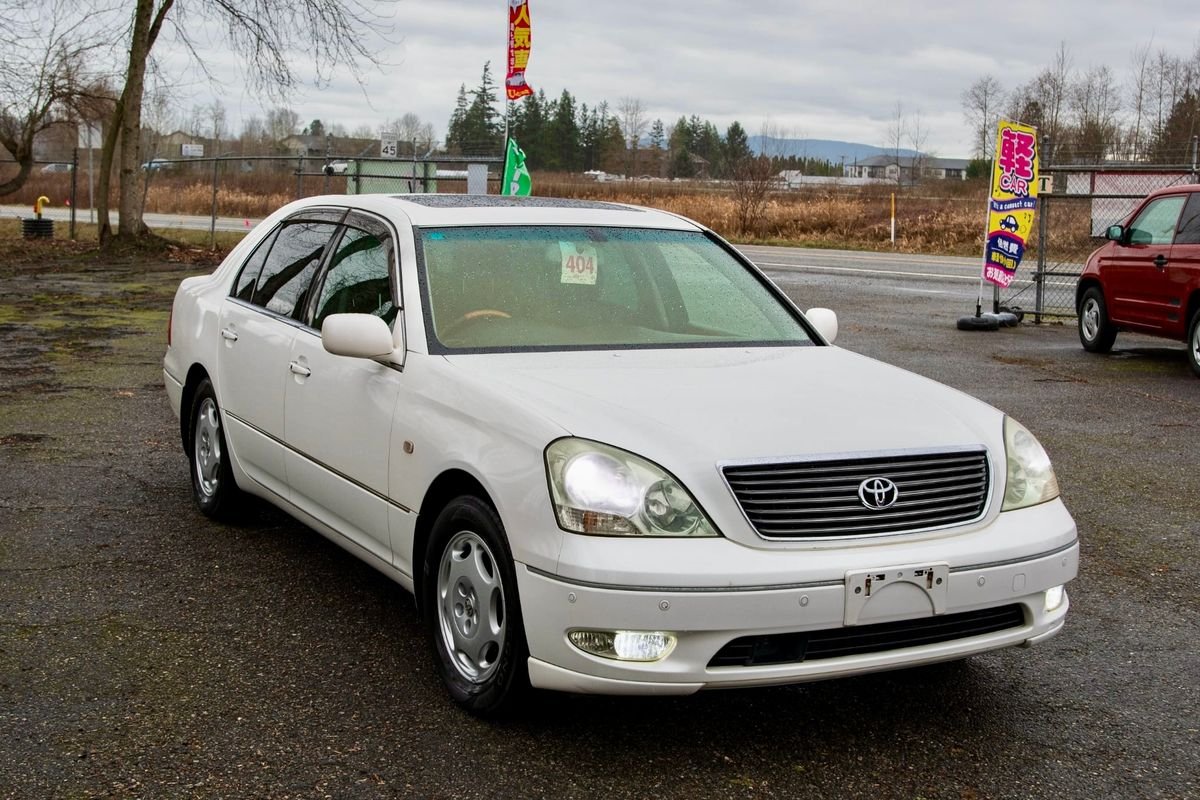 2001 Toyota Celsior JDM car for sale — photo 8 of 9