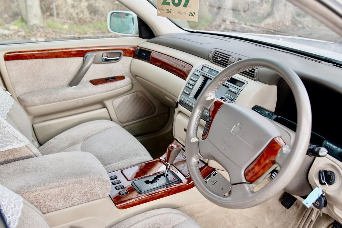 2001 Toyota Majesta JDM car for sale — photo 9 of 9
