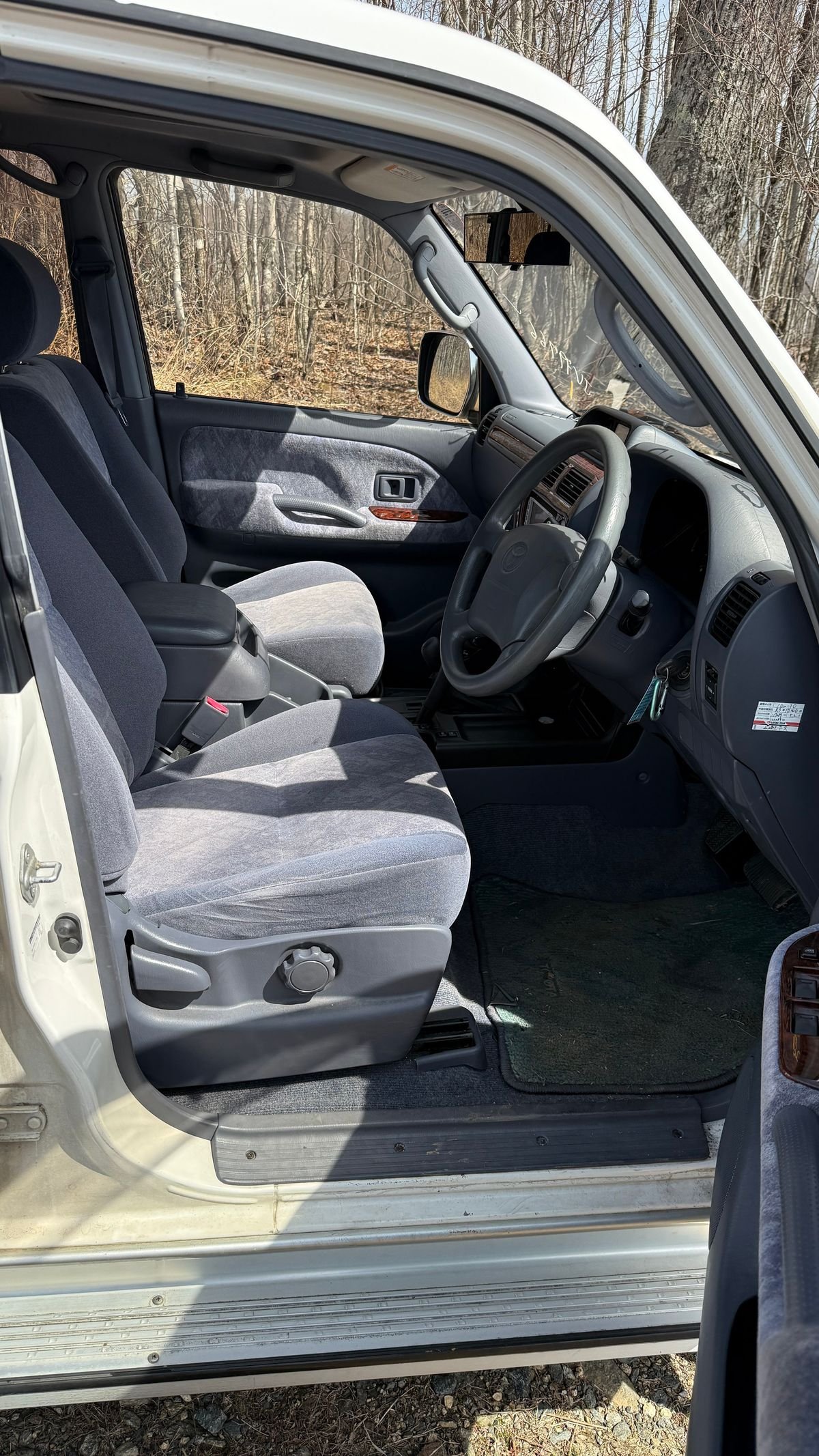 2000 Toyota Land Cruiser Prado JDM car for sale — photo 8 of 11