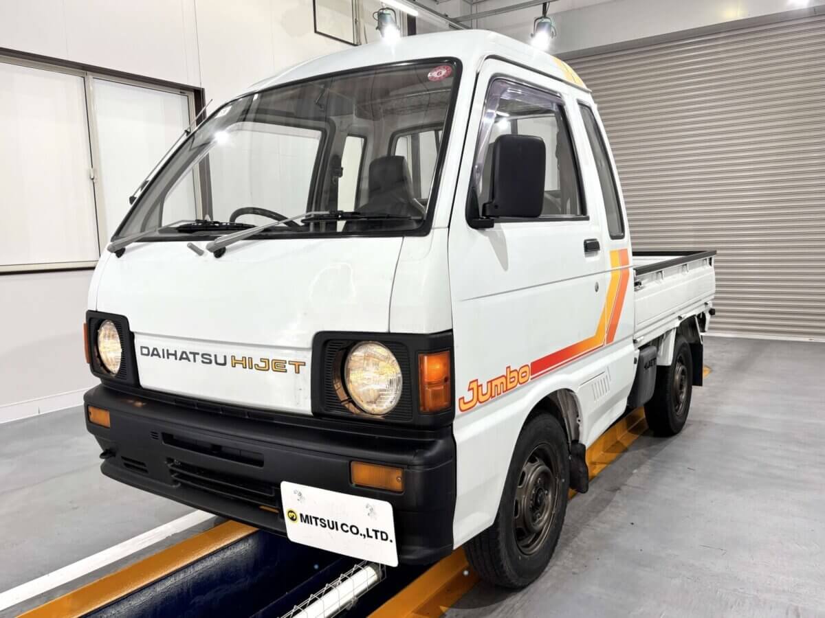 1989 Daihatsu Hijet JDM car for sale — photo 2 of 25