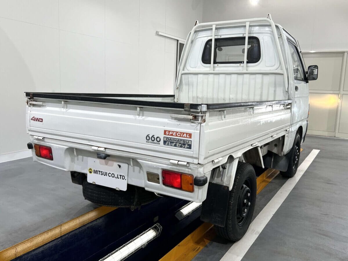 1990 Daihatsu Hijet JDM car for sale — photo 4 of 24